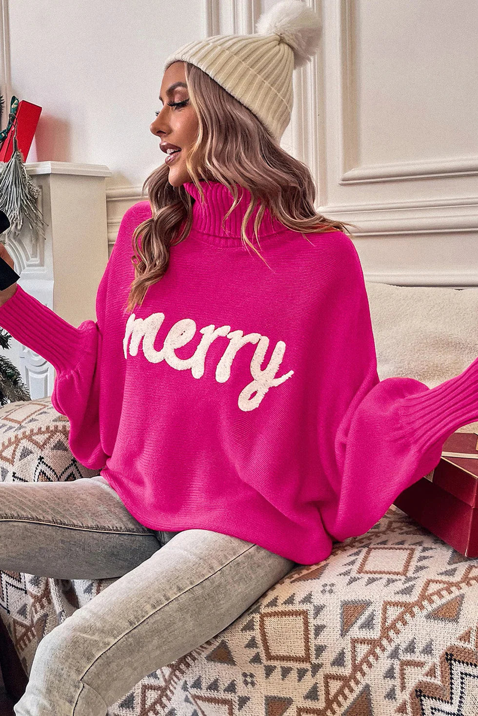 HOLIDAYSAM MERRY CHRISTMAS EMBROIDERED SWEATER